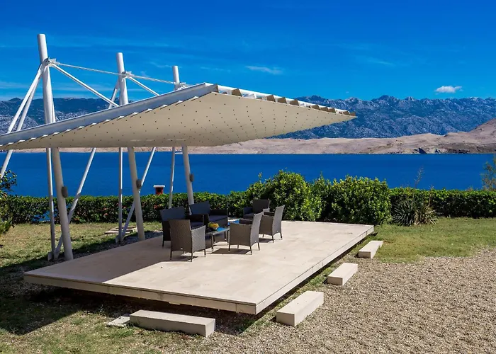 Vikendica 5 Bedroom Awesome In Pag *