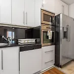 5 Bedroom Awesome In Pag Ferienhaus *