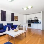 Ferienhaus 5 Bedroom Awesome In Pag