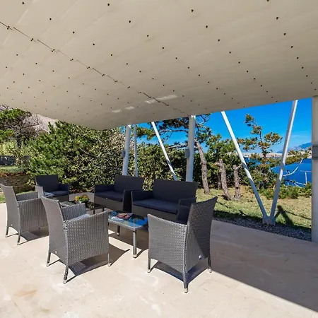 5 Bedroom Awesome In Pag * Bosana