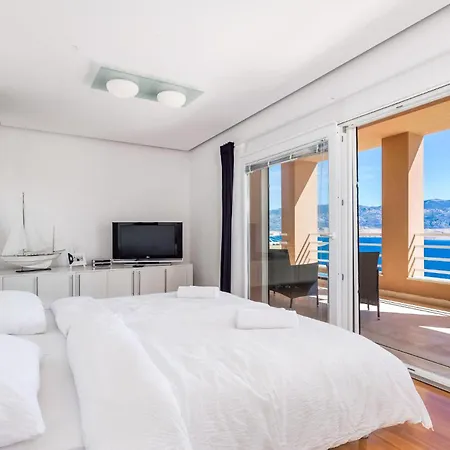 5 Bedroom Awesome In Pag Bosana