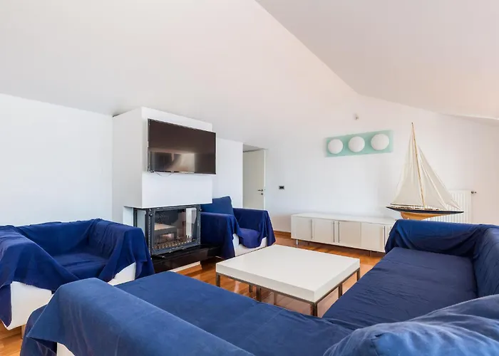 5 Bedroom Awesome In Pag Prázdninový dům