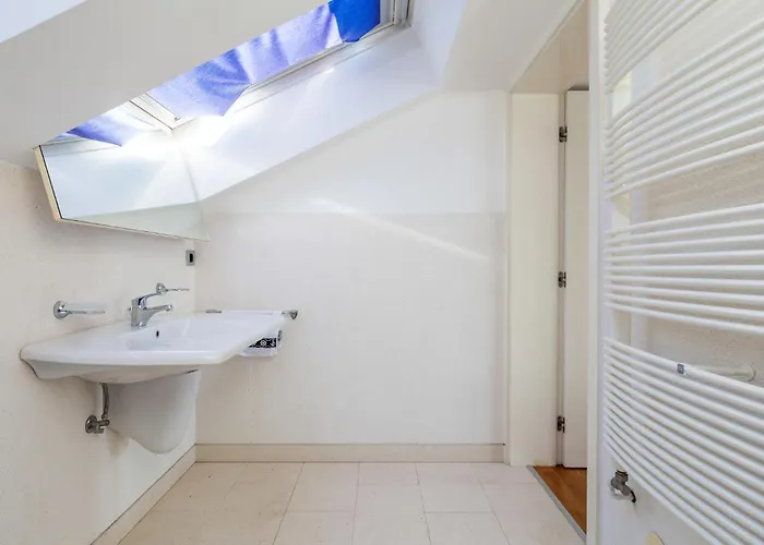 5 Bedroom Awesome In Pag Prázdninový dům *
