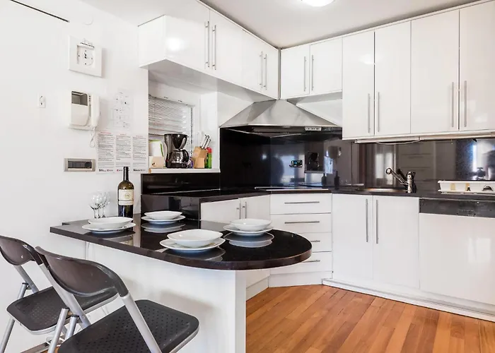 5 Bedroom Awesome In Pag Prázdninový dům *